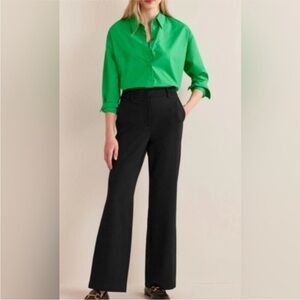 Boden Hampshire Flared Trousers in Black Size 6 Regular